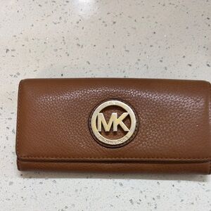 Michael Kors Tan Leather Wallet with Gold Logo